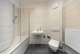 Vergleichsbild Badezimmer