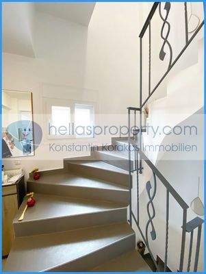 69226d171f474181ba026e404a328b08-original