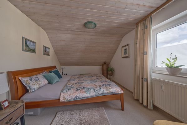 Schlafzimmer Dachgeschoss