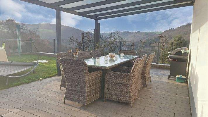 Terrasse, überdacht