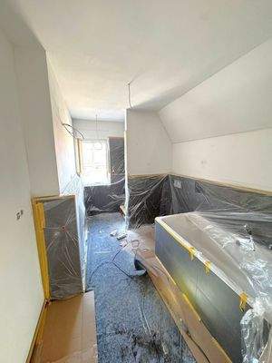 TGL-Bad mit Wanne + Dusche