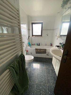 Zimmer_Badezimmer_1OG