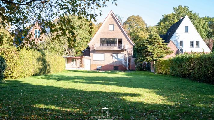 Hausansicht Garten