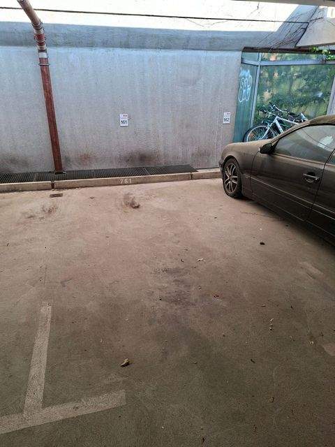Erlangen Garage, Erlangen Stellplatz