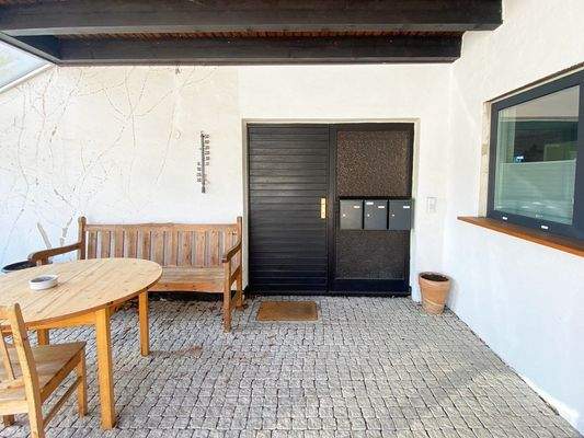 Hauseingang - bitte, treten Sie ein!