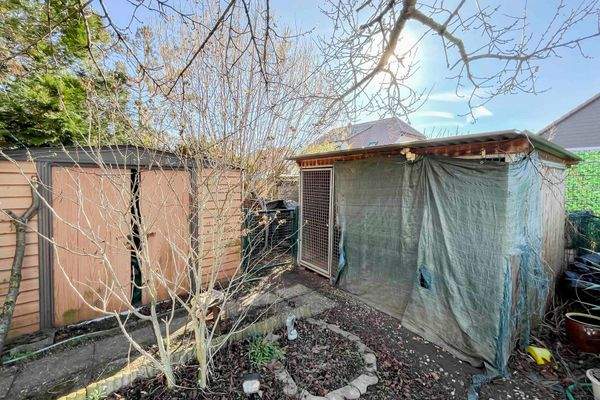 Abstellmöglichkeiten Garten