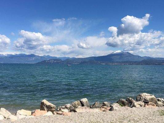 camping-bergamini-peschiera-del-garda-spiaggia-pas