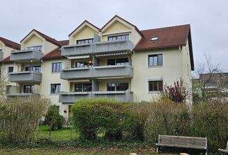 Garten mit Balkon.jpg