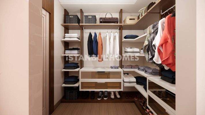 Flats in Complex with Pools and Lake Views in Istanbul Buyukcekmece