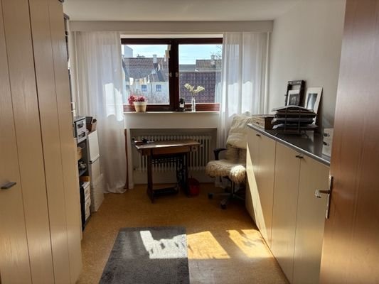 Zimmer 4 OG.jpg