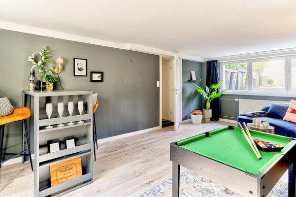 Spiel und Gemeinschaftsraum