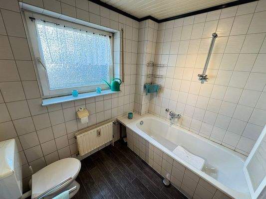 MFH EG Badezimmer