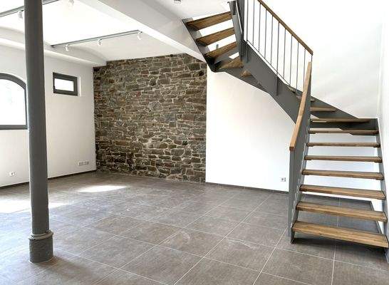 offener Wohn- und Essbereich