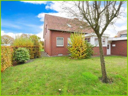 Blick von der Strasse