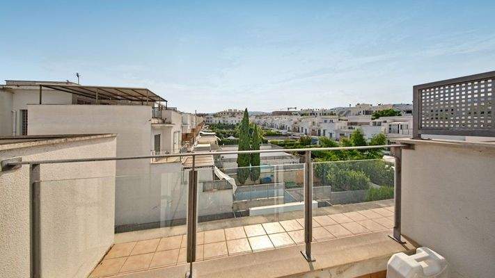 Reihenhaus mit Pool zum Verkauf in Son Moix, Palma de Mallorca.