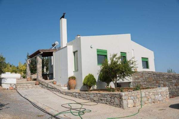 Kreta, Achlada: Luxusvilla im Gebiet Gazi zu verkaufen