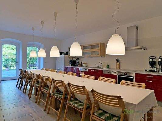 XXL-küche mit komfortabler Ausstattung