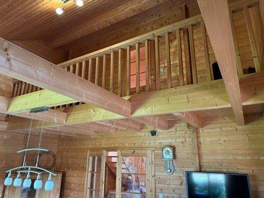 Offene Galerie im Wohnzimmer