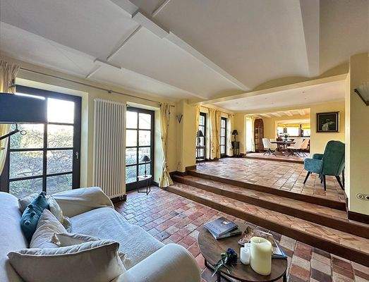 Blick in den Wohn-/Essbereich