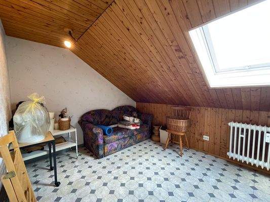 Dachzimmer 2 