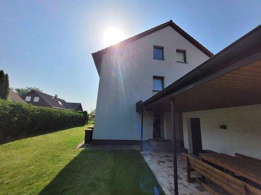 Objektansicht mit Freisitz 