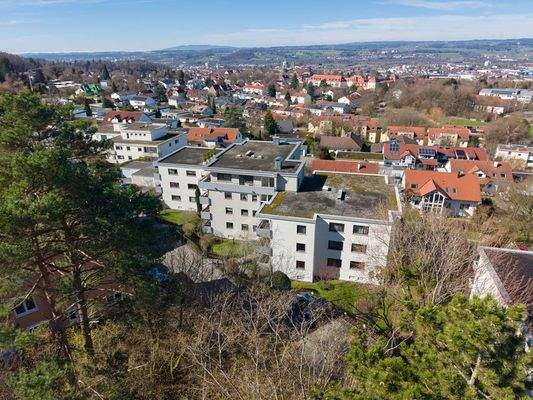 Wohnanlage im Höhenzug von Weingarten