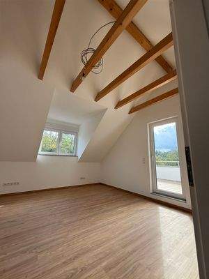 Zimmer DG mit Balkon