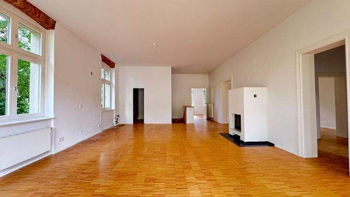 Wohnbereich mit Kamin