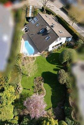 Haus mit Grundstück