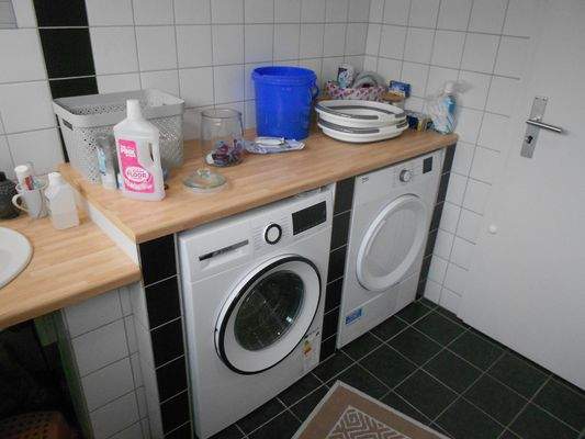 Badezimmer II mit Badewanne