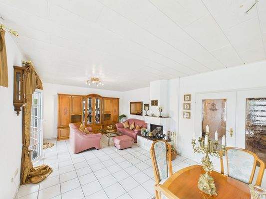 CAM03784G0-PR0090-STILL031