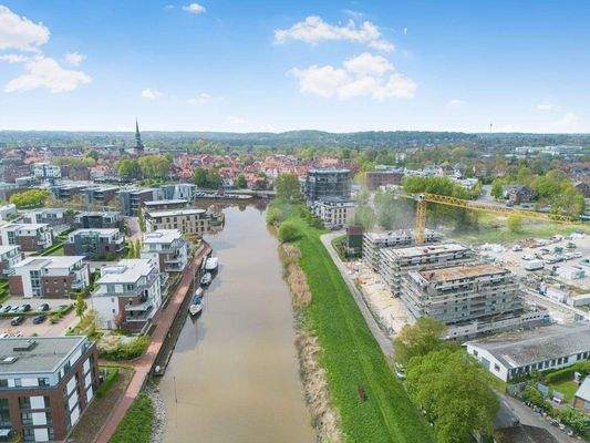 Der Stadthafen und die Schwinge zum Greifen nah