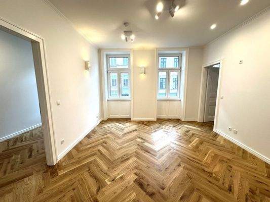 20250331_094757740_iOS