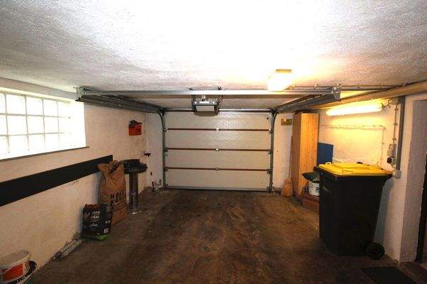 UG Garage im Haus