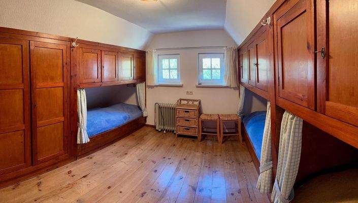 Zimmer rechts DG - 1