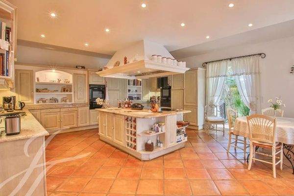 Cuisine Carrelage Îlot de cuisine