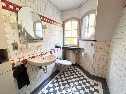 Villa mit traumhaftem Grundstück