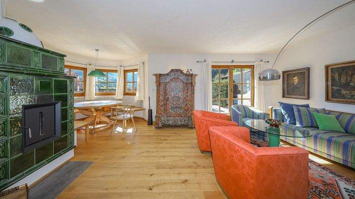 KITZIMMO-Exklusives Landhaus in traumhafter & unverbaubarer Aussichtslage - Immobilien Kitzbühel.