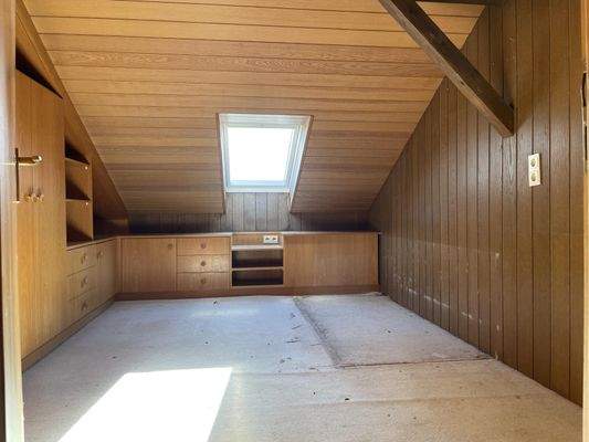 DG ausgebauter Raum Süd