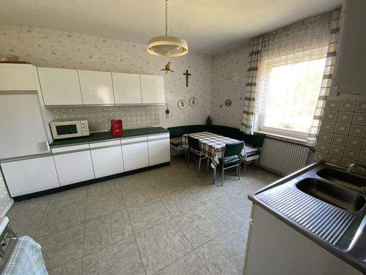 große Wohnküche im Obergeschoss