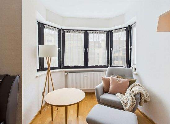 Schlafzimmer Erker (KI optimiert)