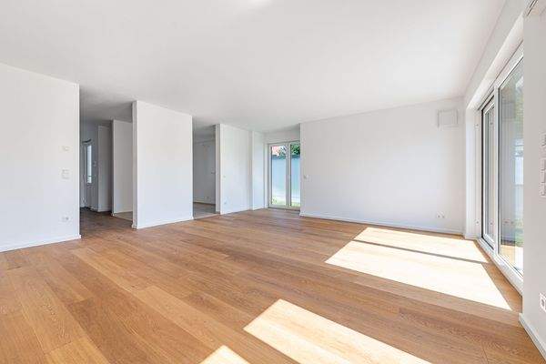 Wohnzimmer m. Küche 16b