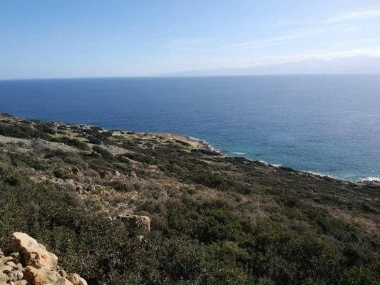 Kreta, Plaka Elounda: Bauland direkt am Meer zu verkaufen