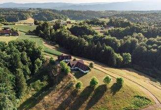 Pansy Haus Holzbauereggstraße 07 2025-7