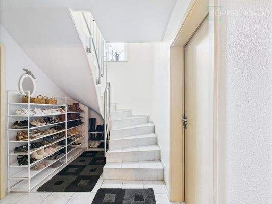 Zugang Untergeschoss