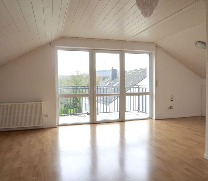 2 Zimmer Wohnung in Koblenz (Karthäuserhofgelände)