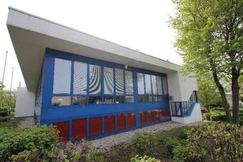 Meckenheim Halle, Meckenheim Hallenfläche