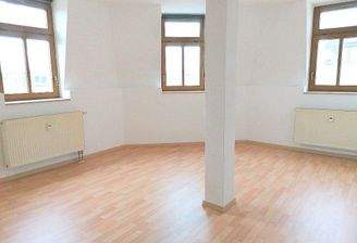 Wohnzimmer mit Laminat