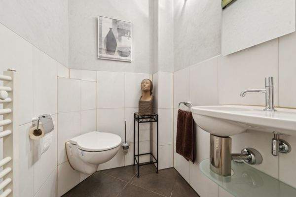 Gäste-WC im Erdgeschoss