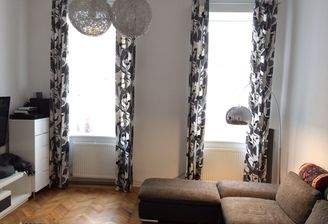 Wohnzimmer/living room